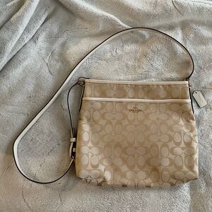 Coach beige/cream crossbody signature file bag